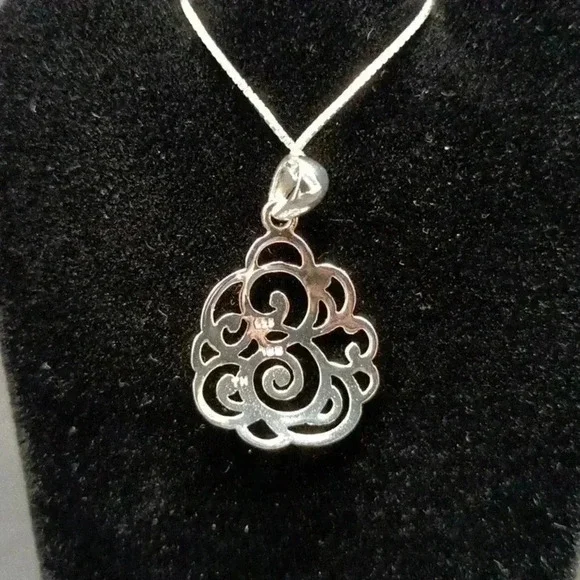 International Bullion Sterling Silver Necklace - Picture 2 of 3